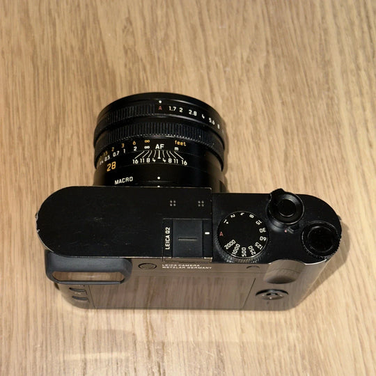 Leica Q2 47.3MP  - Box, Accessories, Complete Set! - US Seller