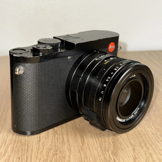Leica Q2 47.3MP  - Box, Accessories, Complete Set! - US Seller